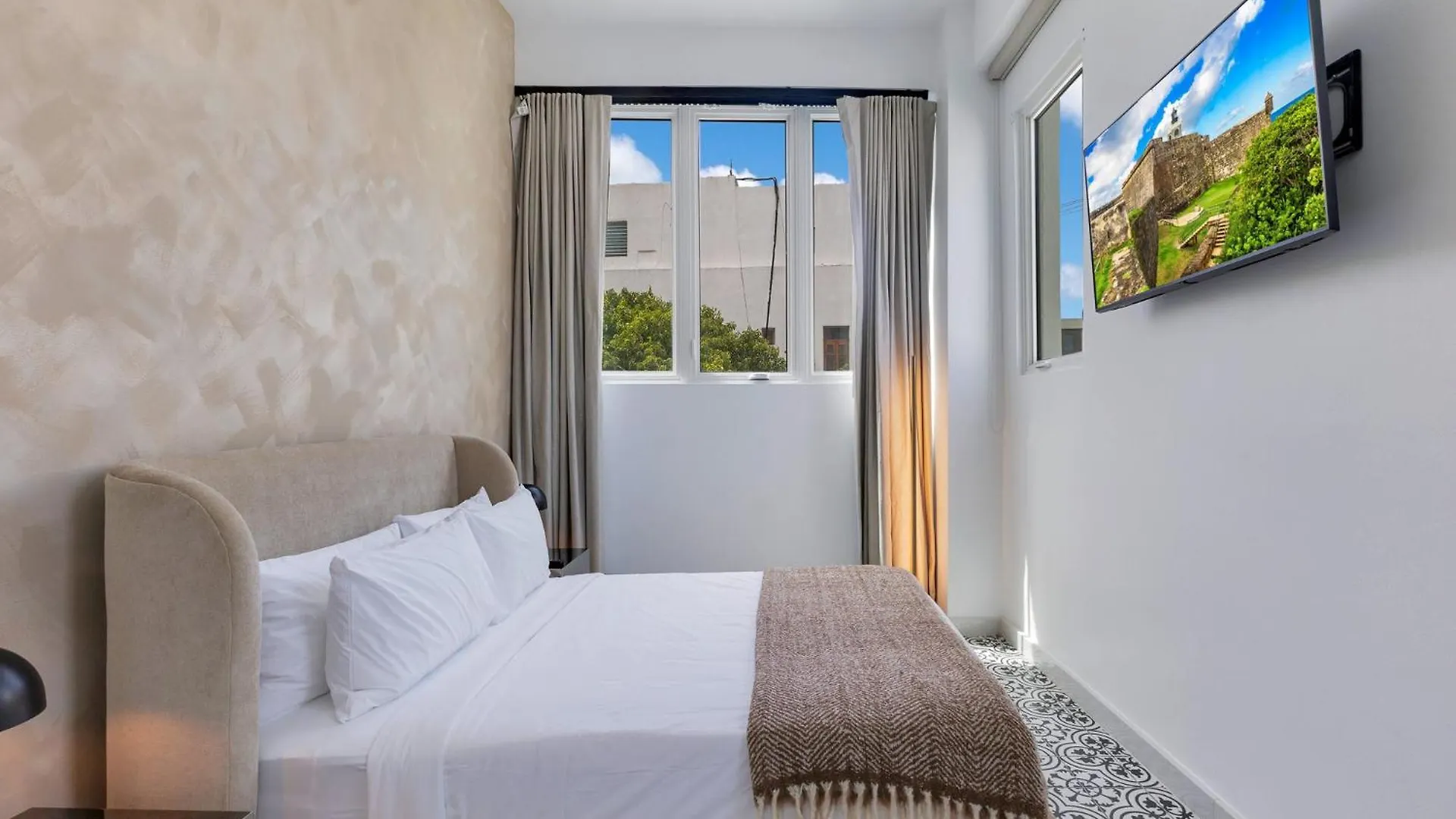 Hotel Milano San Juan