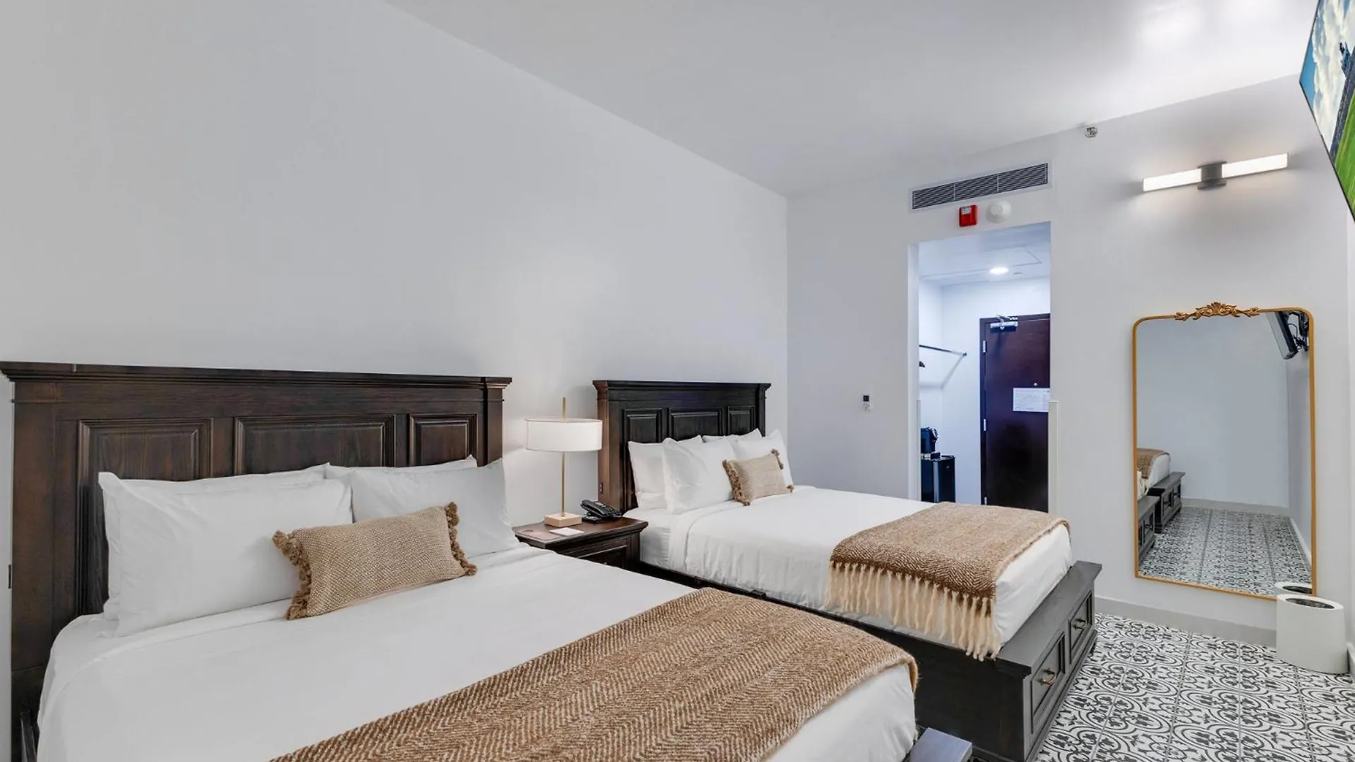 Hotel Milano San Juan
